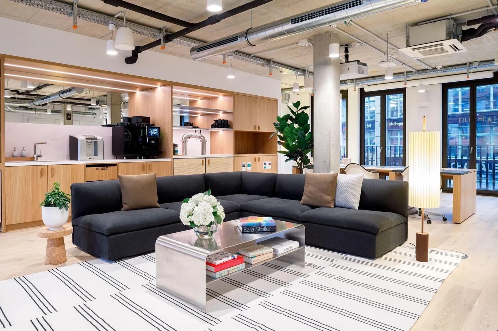 Open-space desk