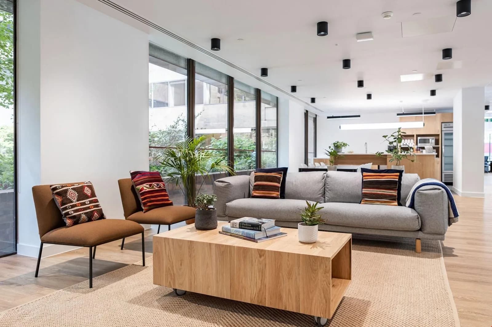 Open-space desk