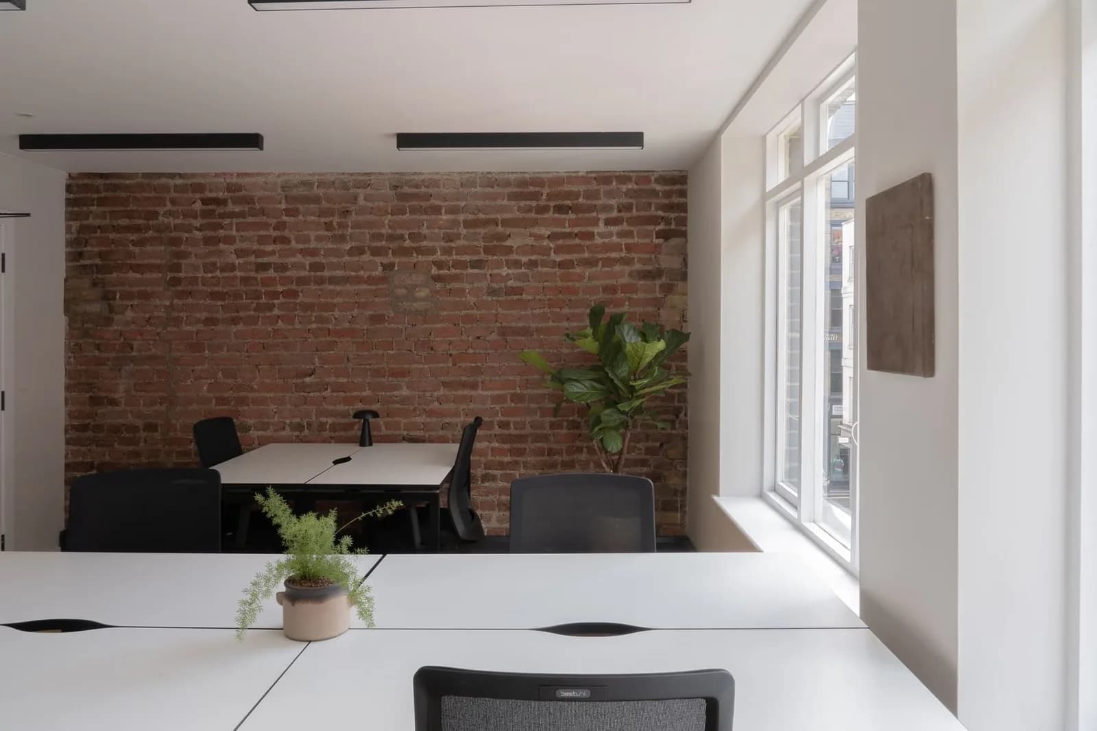 Open-space desk