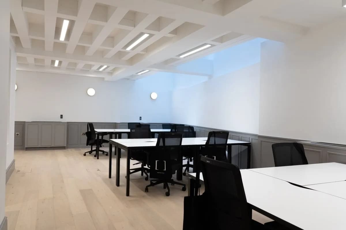 Open-space desk