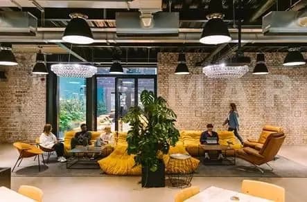 Open-space desk