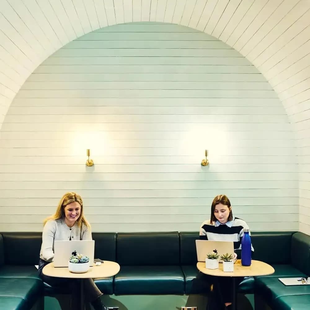 Open-space desk
