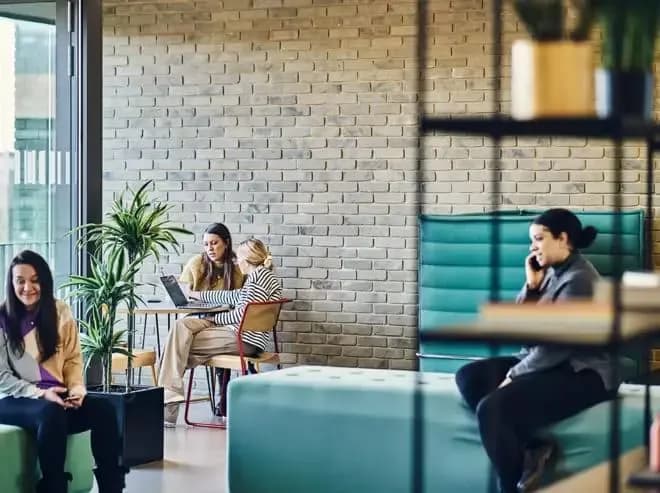 Open-space desk