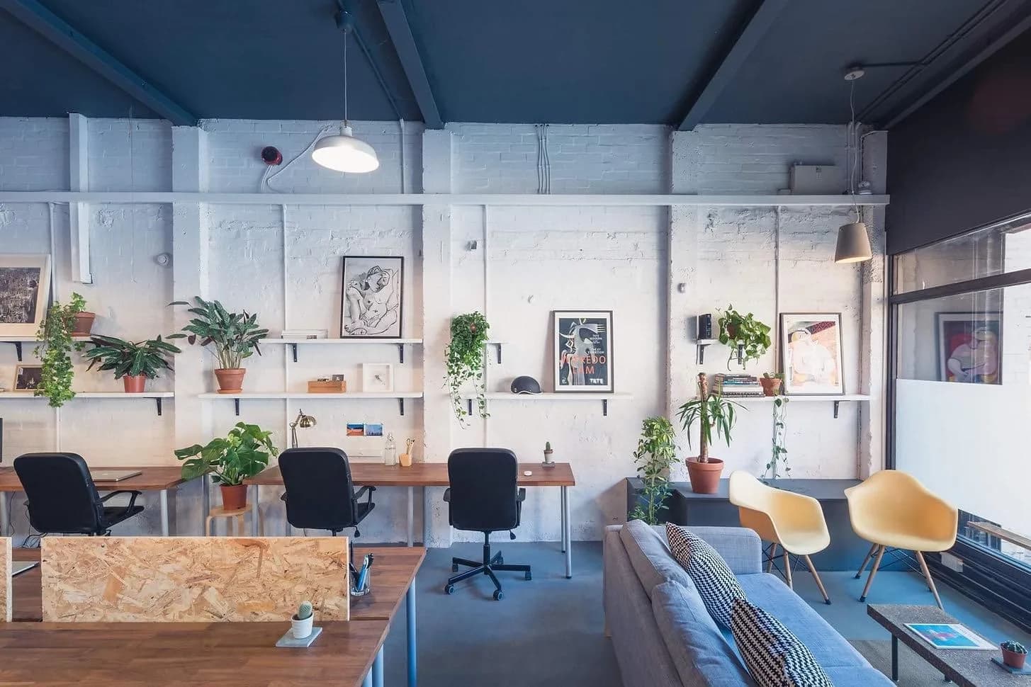 Open-space desk