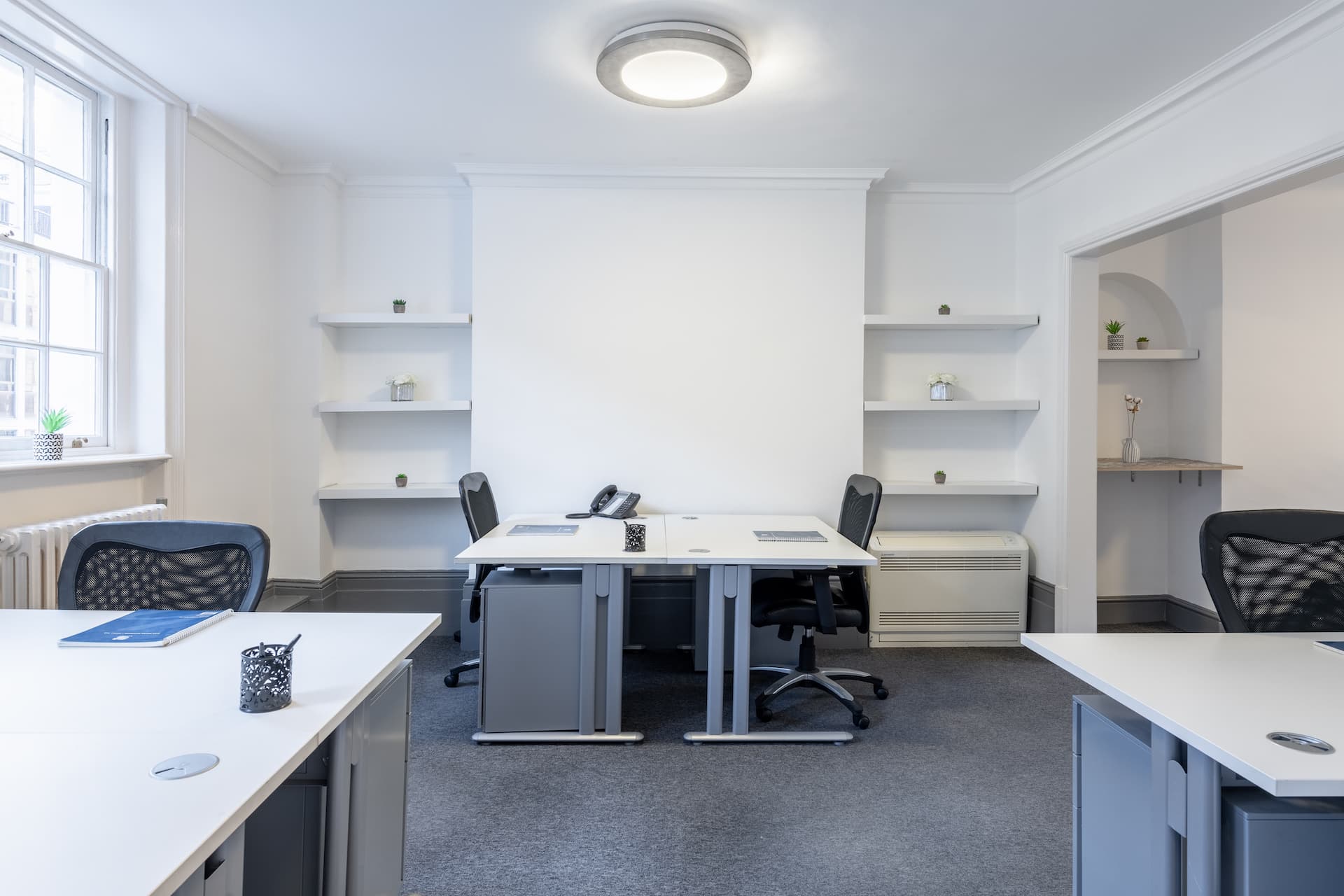 Private office 8 desks