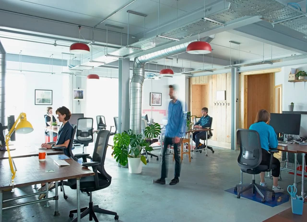Open-space desk