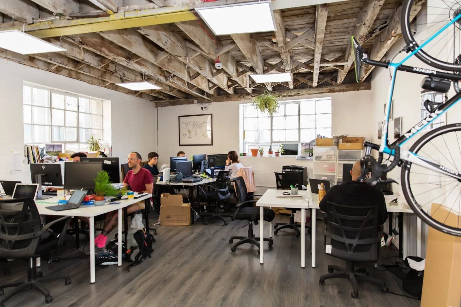 Open-space desk