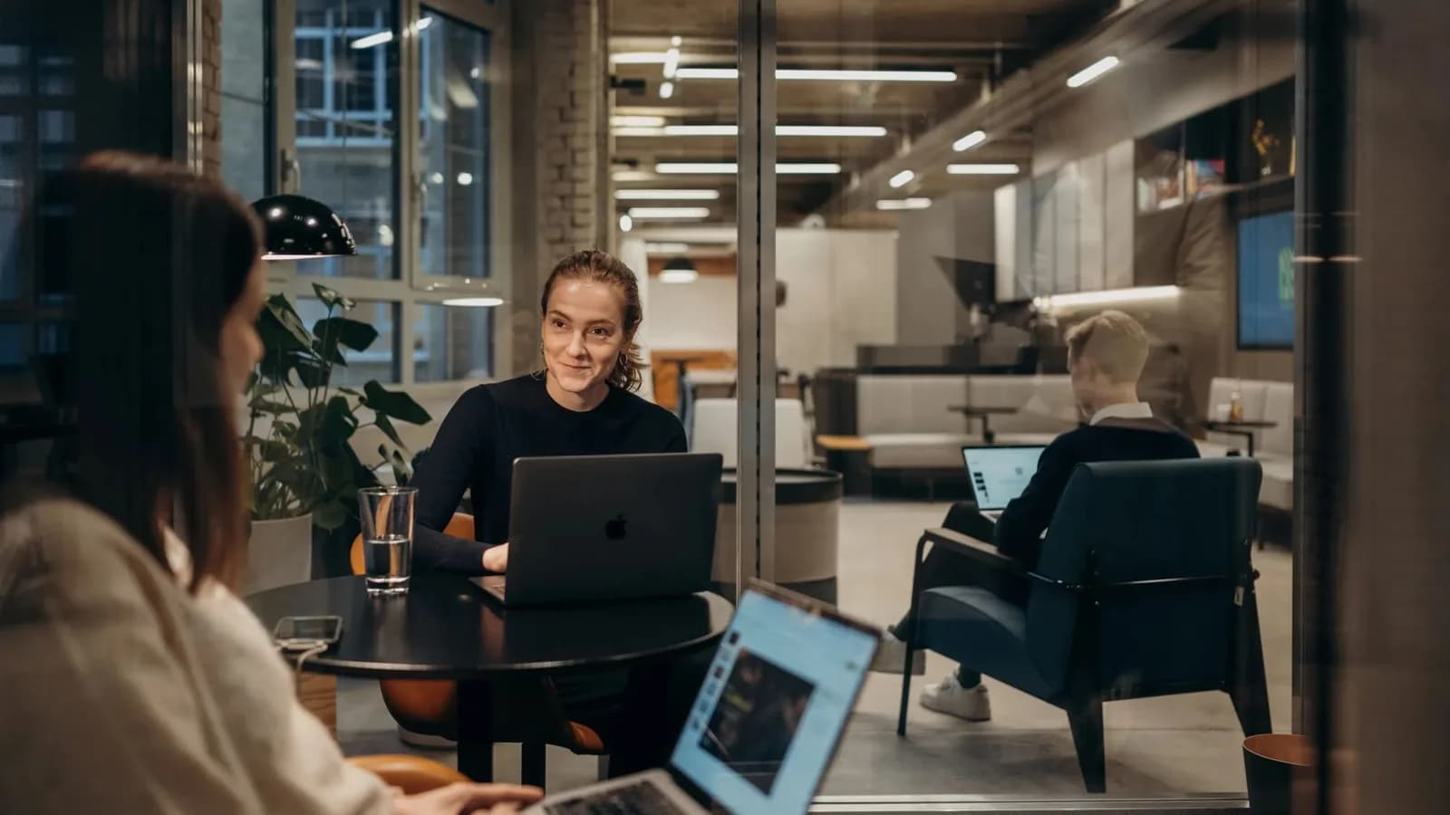 Open-space desk