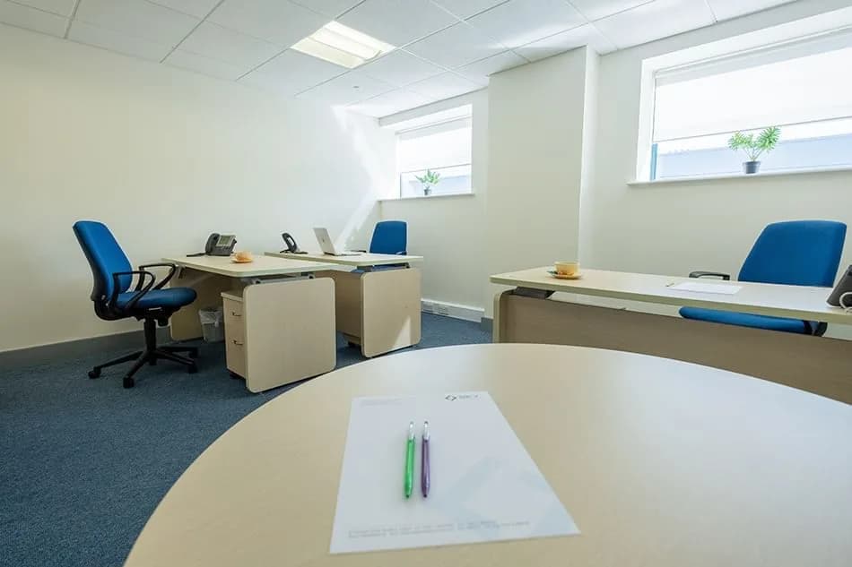 Private office (price per desk)
