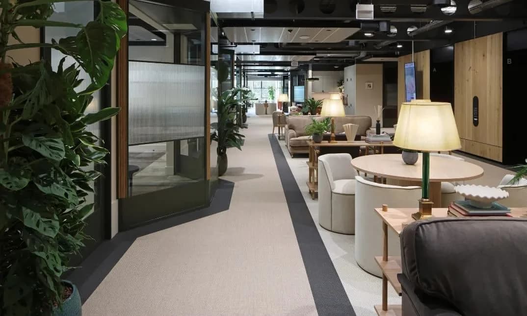 Open-space desk