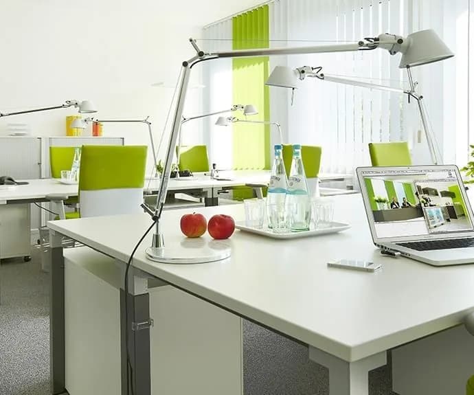 Open-space desk